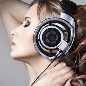 Headphones & Personal Audio