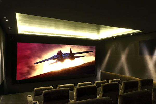 Why your theater screen is so important - Len Wallis Audio