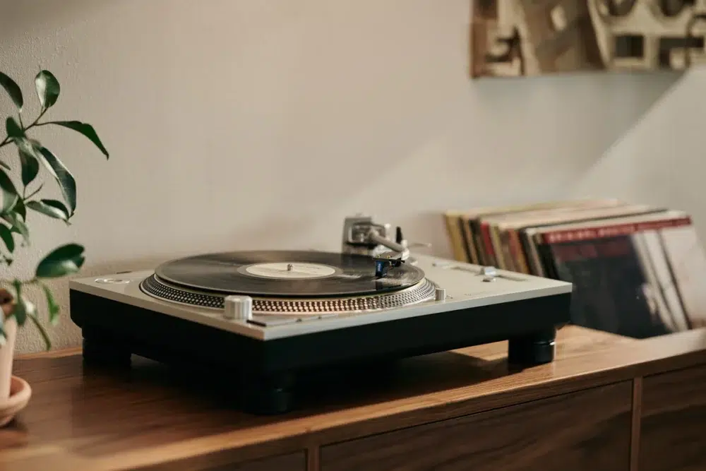 Ortofon CADENZA BLUE Cartridge at Len Wallis Audio in Lane Cove