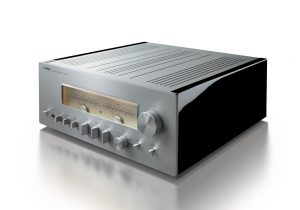 Yamaha A-S3200 Integrated Amplifier at Len Wallis Audio