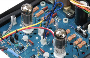 Stax SRM-500T Valve Electrostatic Headphone Amplifier at Len Wallis Audio