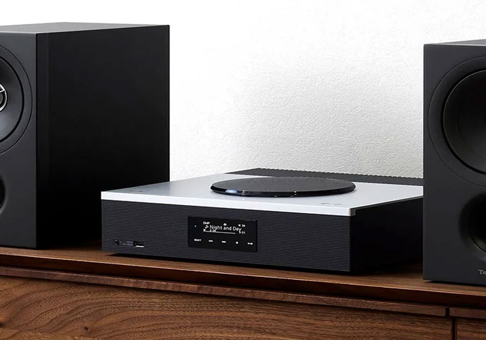 Technics SA-C600 review: a stunning just-add-speakers system that