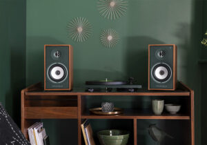Triangle Borea BR03 CONNECT Bookshelf Speakers at Len Wallis Audio