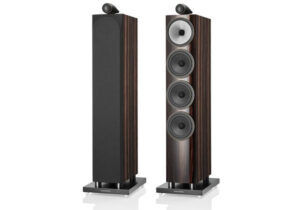 Bowers and Wilkins 702 S3 Floorstanding Speakers at Len Wallis Audio