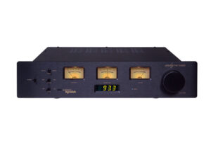 Magnum Dynalab MD90SE FM Tuner at Len Wallis Audio