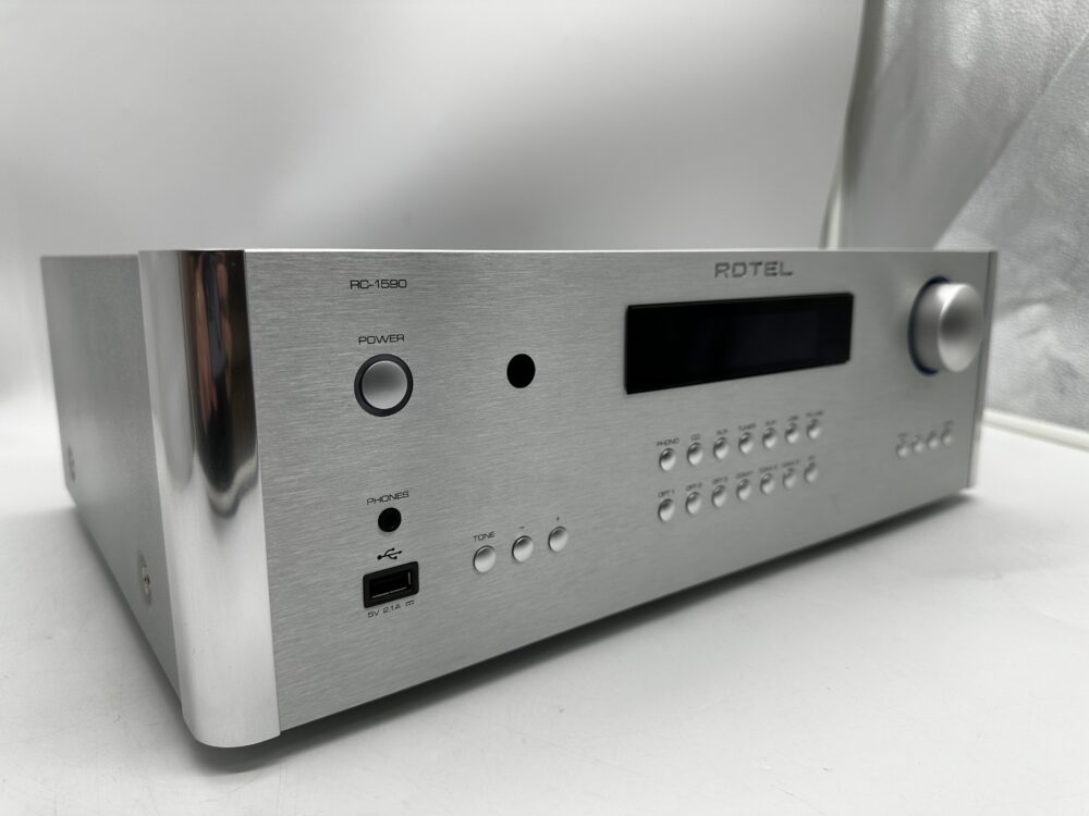 ROTEL RC Pre Amplifier [] $