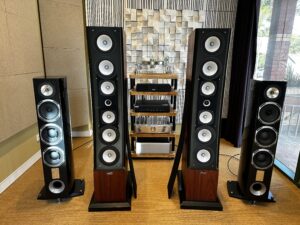 Equinox Audio Apogee Floorstanding Speakers [] $