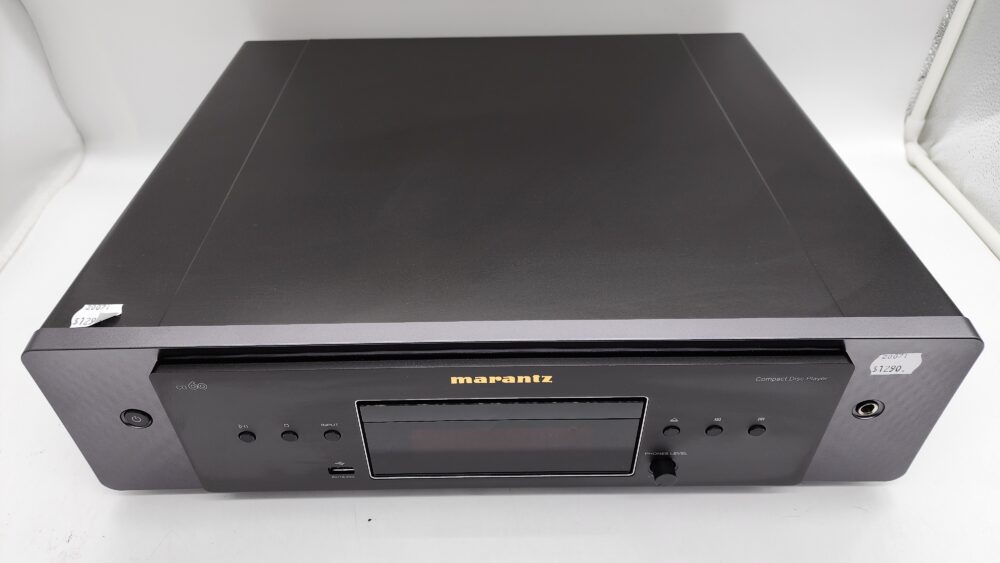 Marantz CD top