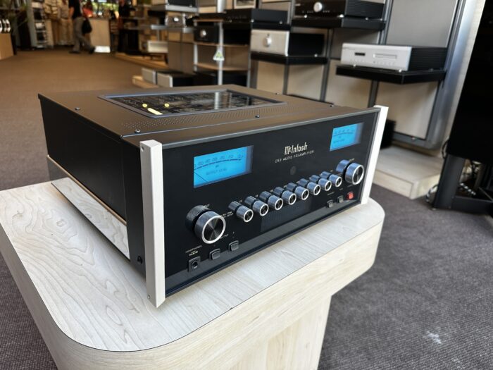 McIntosh C Pre Amplifier