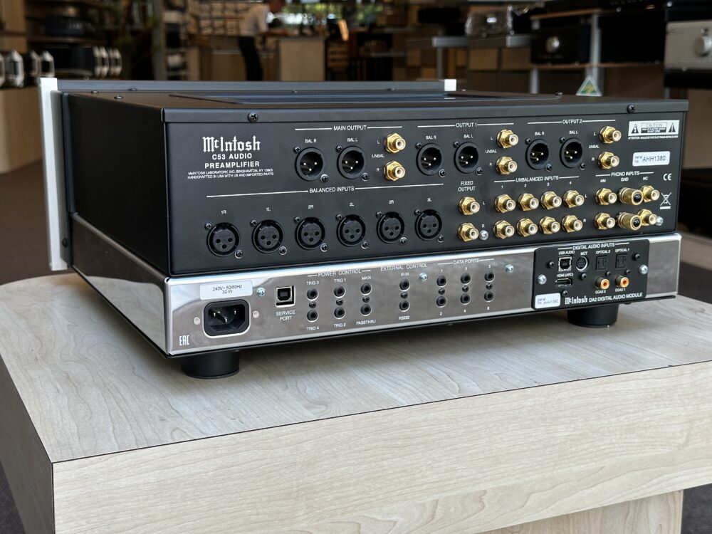 McIntosh C Pre Amplifier