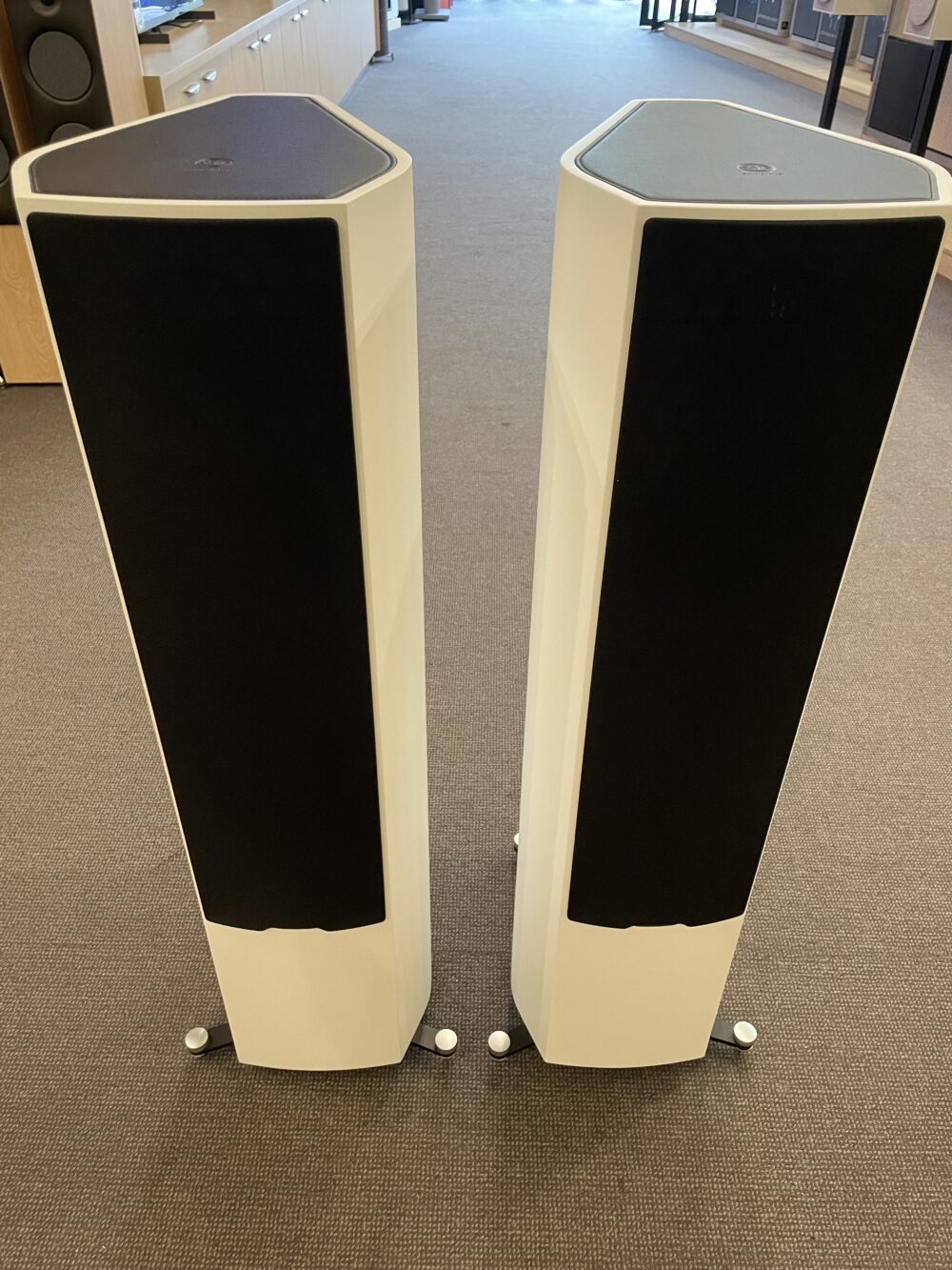 Sonus Faber Sonetto V # $ ()