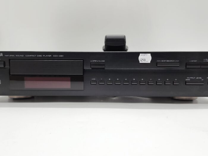 YAMAHA CDX CD player [] $