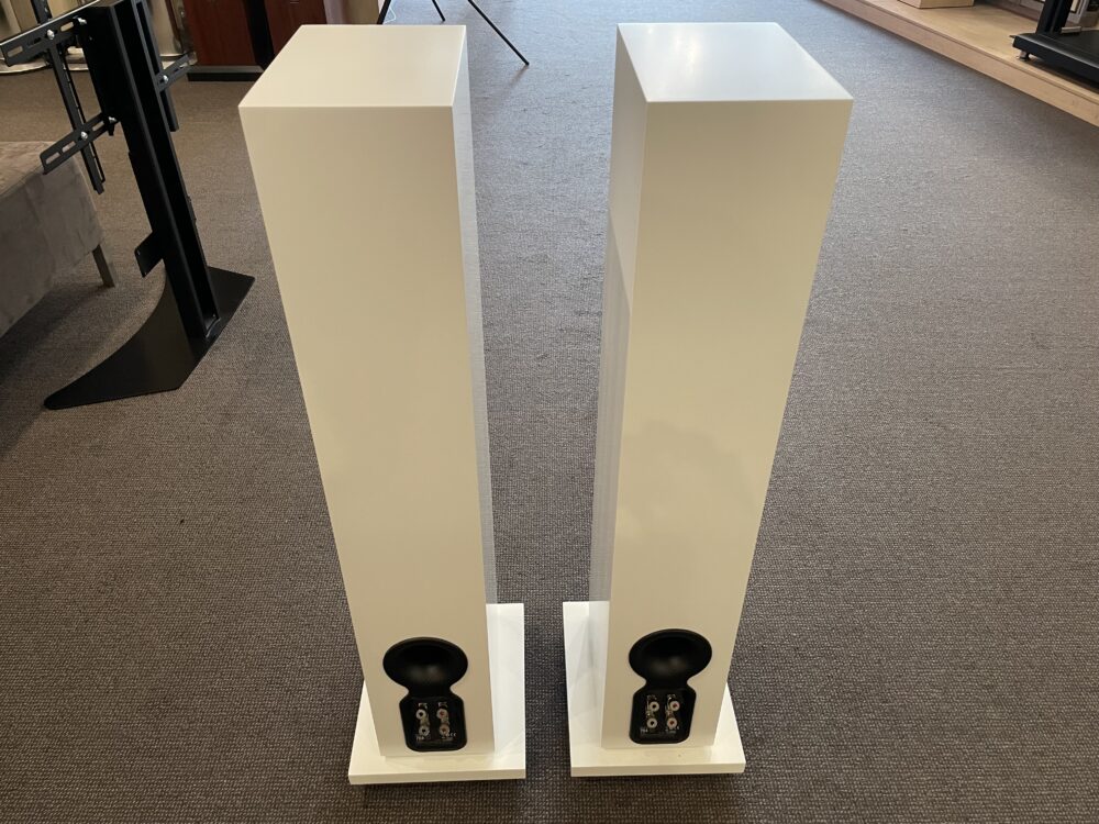 Bowers and Wilkins 704 S2 Floorstanding Speakers at Len Wallis Audio in Lane CoveWhy Choose the Bowers and Wilkins 704 S2 Floorstanding Speakers?