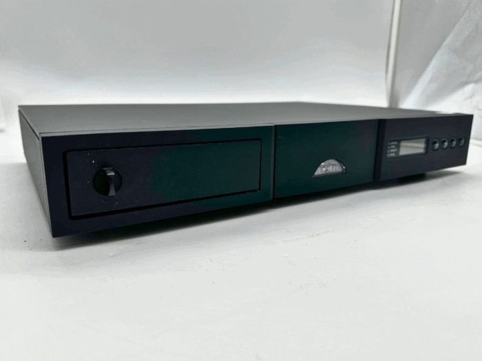 Naim CD5i MKII CD Player at Len Wallis Audio.