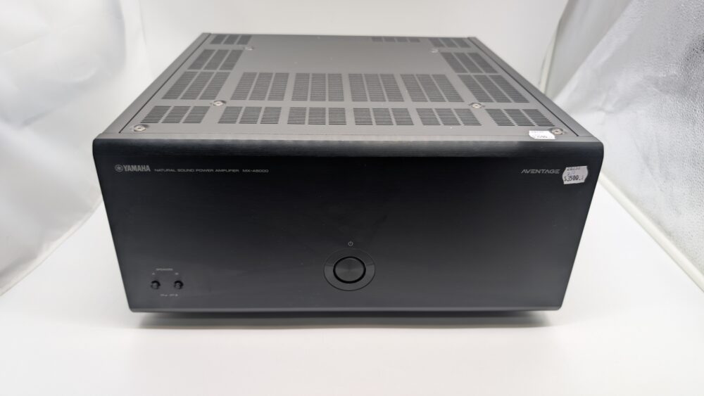 Pre-Owned Yamaha Aventage CX-A5200 AV Pre-Amplifier and MX-A5200 Power Amplifier Bundle at Len Wallis Audio in Lane Cove