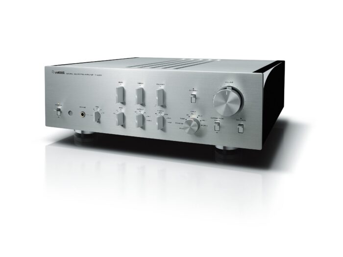 Yamaha C-5000 Natural Sound Pre-Amplifier at Len Wallis Audio in Lane Cove
