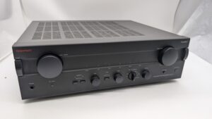 Nakamichi Amplifier 1 Integrated at Len Wallis Audio