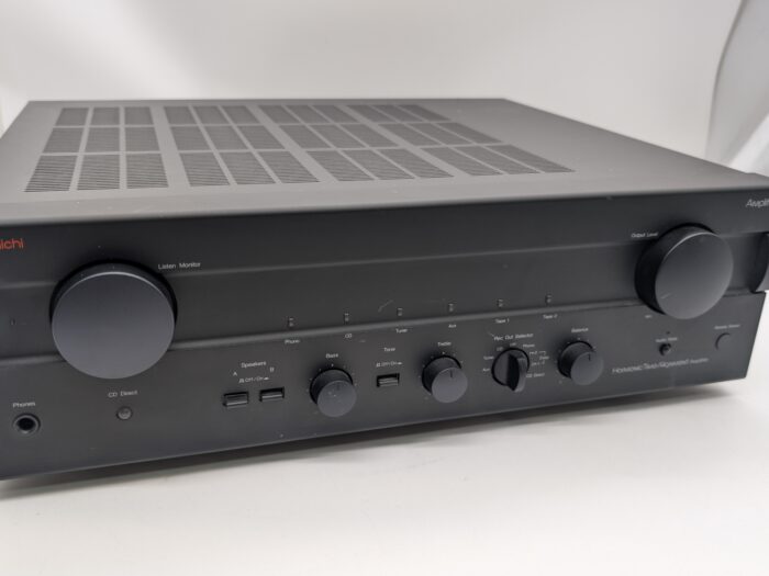 Nakamichi Amplifier 1 Integrated at Len Wallis Audio