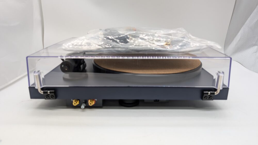 Pro ject DEbut Carbon EVO wMRed # $ back