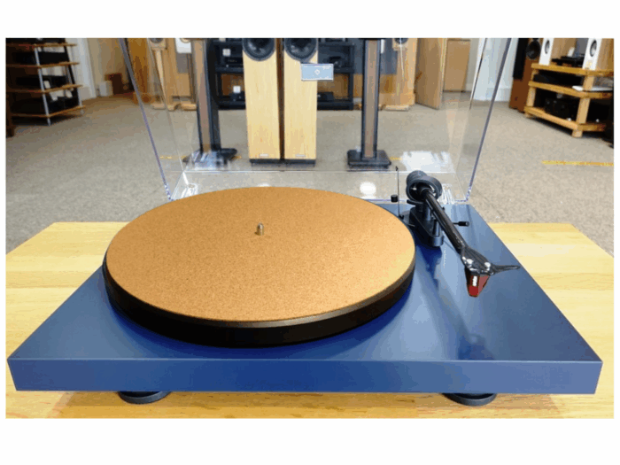 Pro-Ject Debut Carbon EVO Turntable at Len Wallis Audio