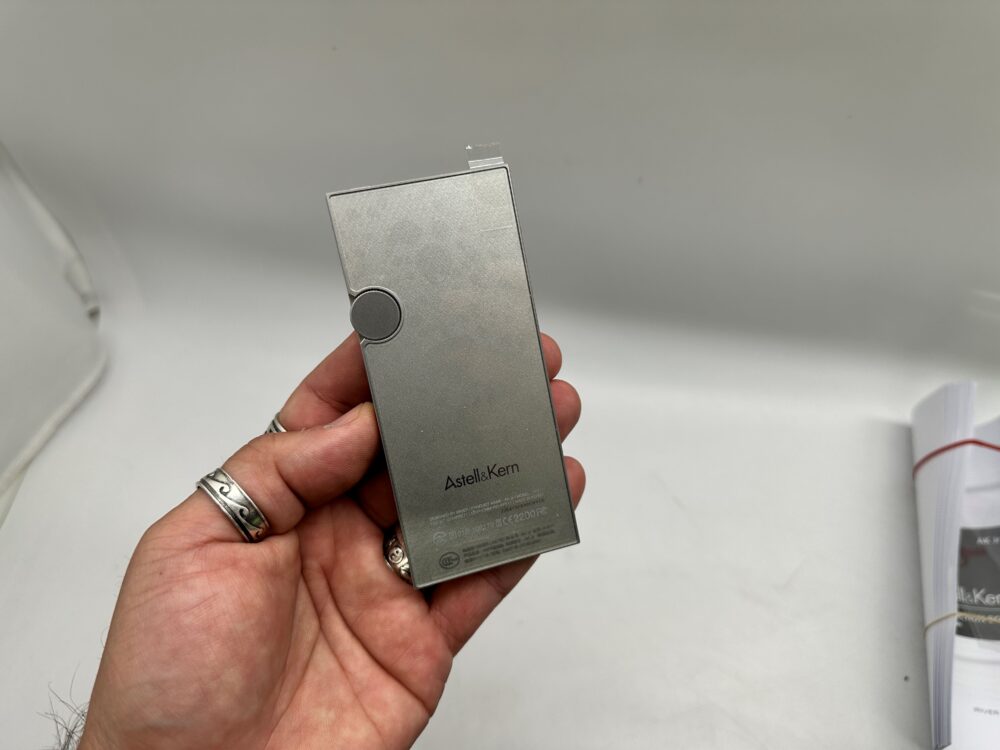 Astell and Kern AK Jr Hi-Res Music Player at Len Wallis Audio