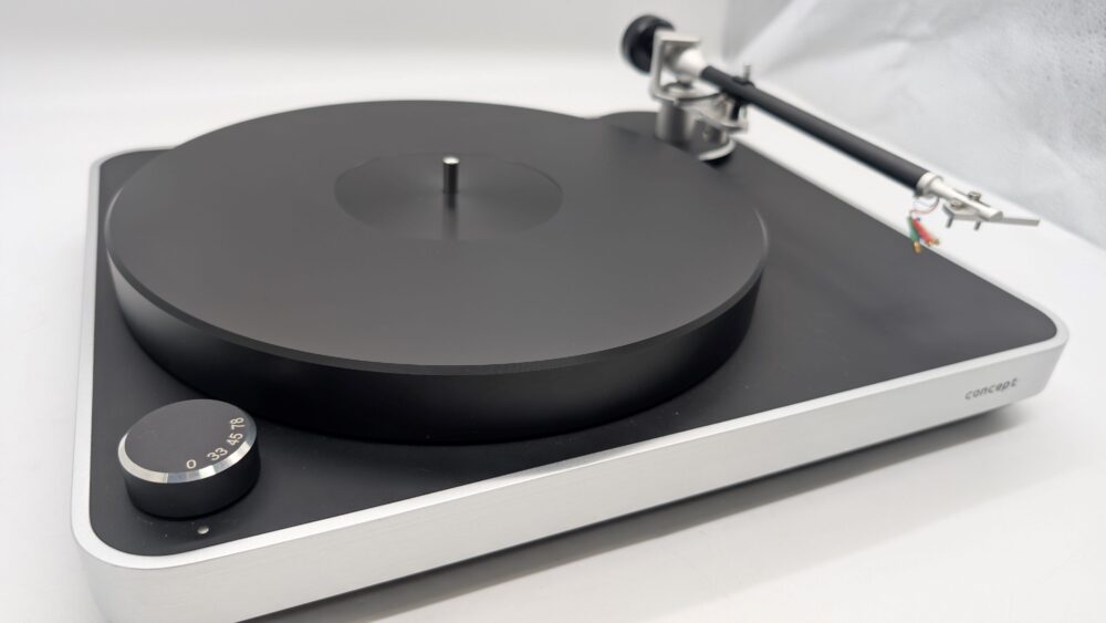 Clearaudio CONCEPT Turntable at Len Wallis Audio’s Lane Cove showroom